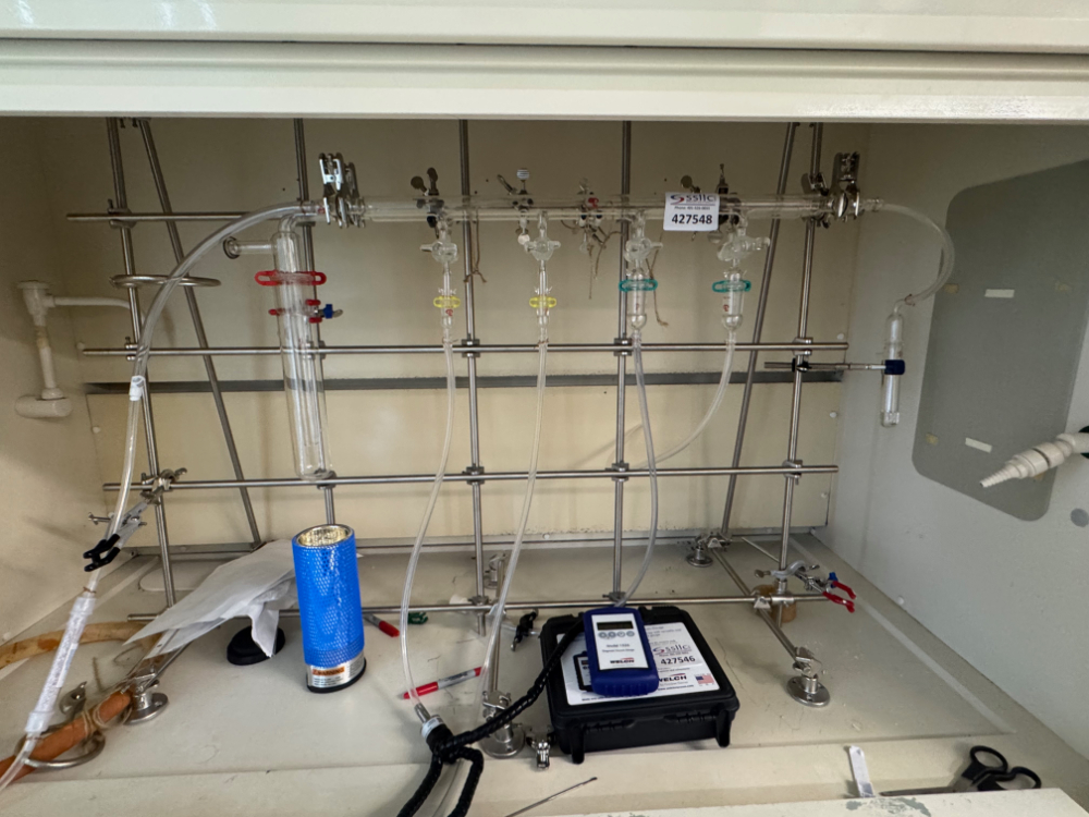 Image of Glass Vacuum Manifold